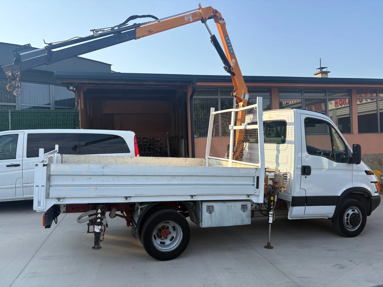 Iveco 35c13 КРАН  , снимка 5 - Бусове и автобуси - 55649109