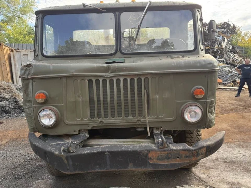 Gaz 66 + 5 джанти с гуми, снимка 4 - Камиони - 52564728