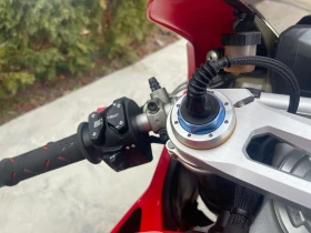 Ducati Panigale V4S, снимка 11