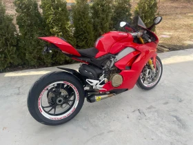 Ducati Panigale V4S, снимка 3