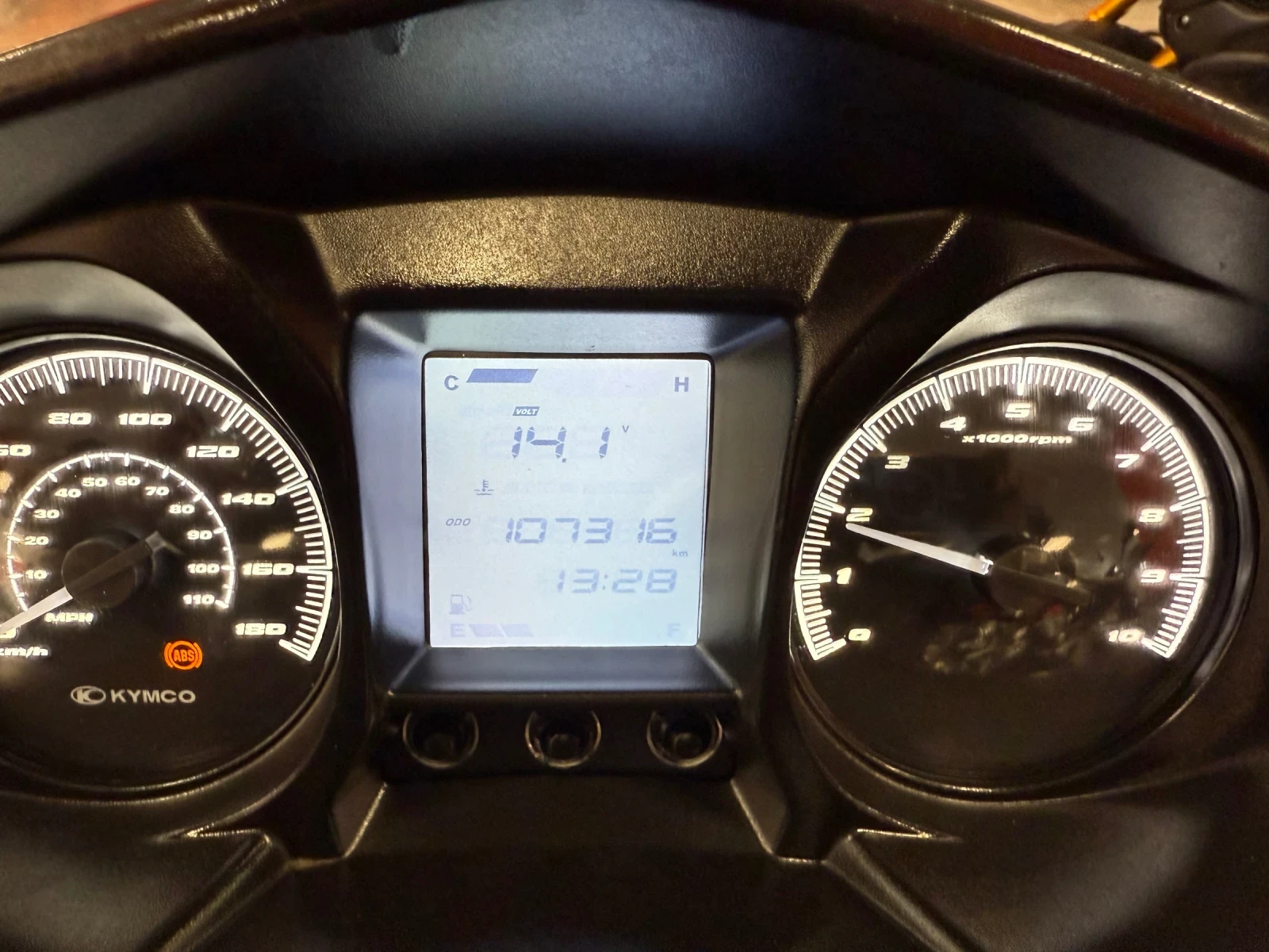 Kymco Downtown X-TOWN 300ABS - изображение 10