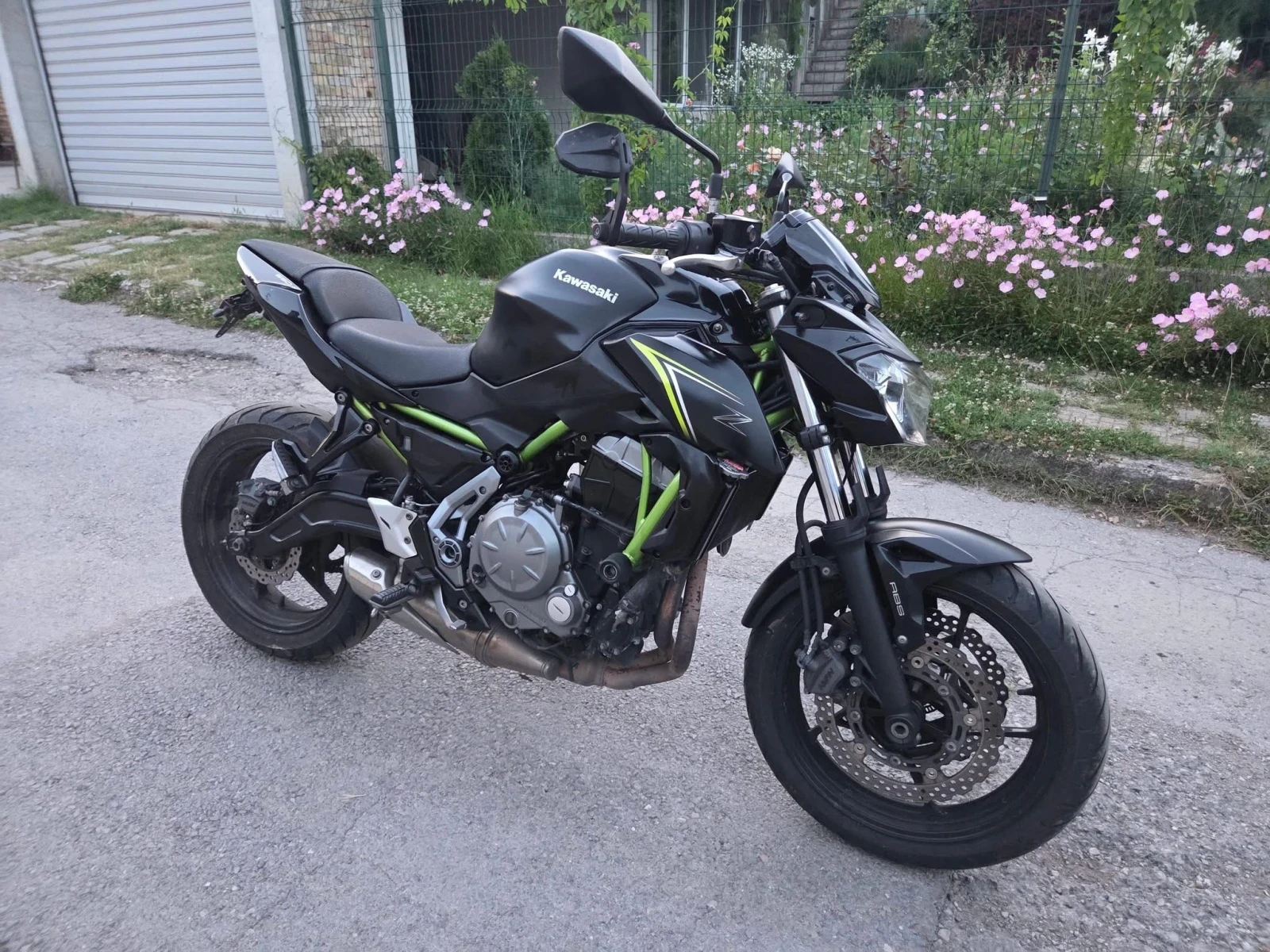 Kawasaki Z 650 A2 ABS, снимка 2 - Мотоциклети и мототехника - 55023862