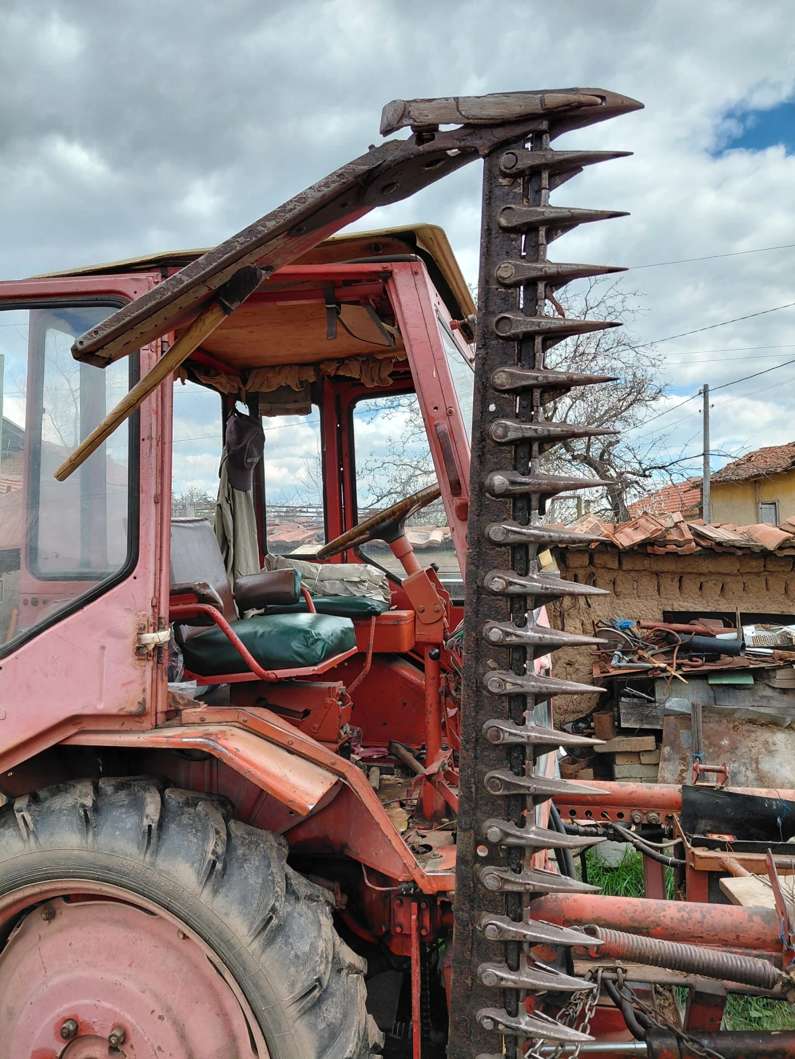 Трактор Т T-16M Самоходно Шаси, снимка 2 - Селскостопанска техника - 54172475