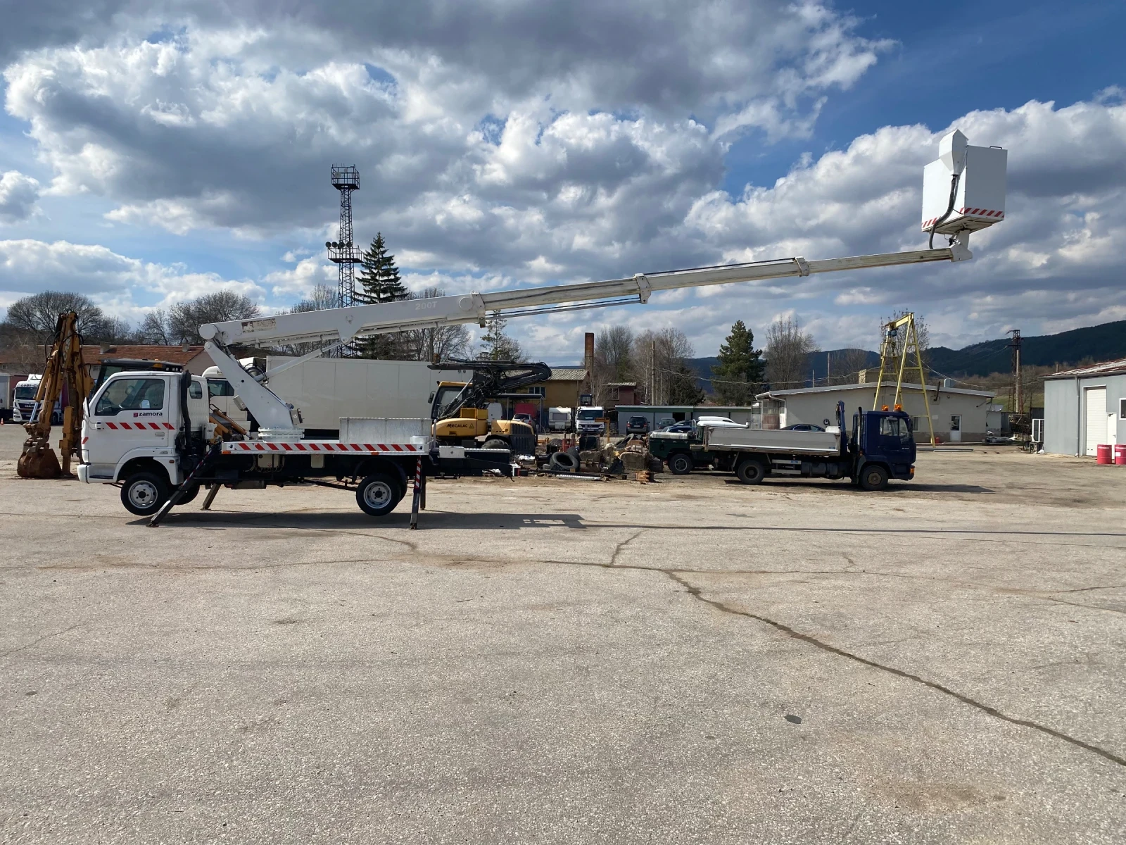 Автовишка Друга марка GSR200T, снимка 7 - Индустриална техника - 53986344