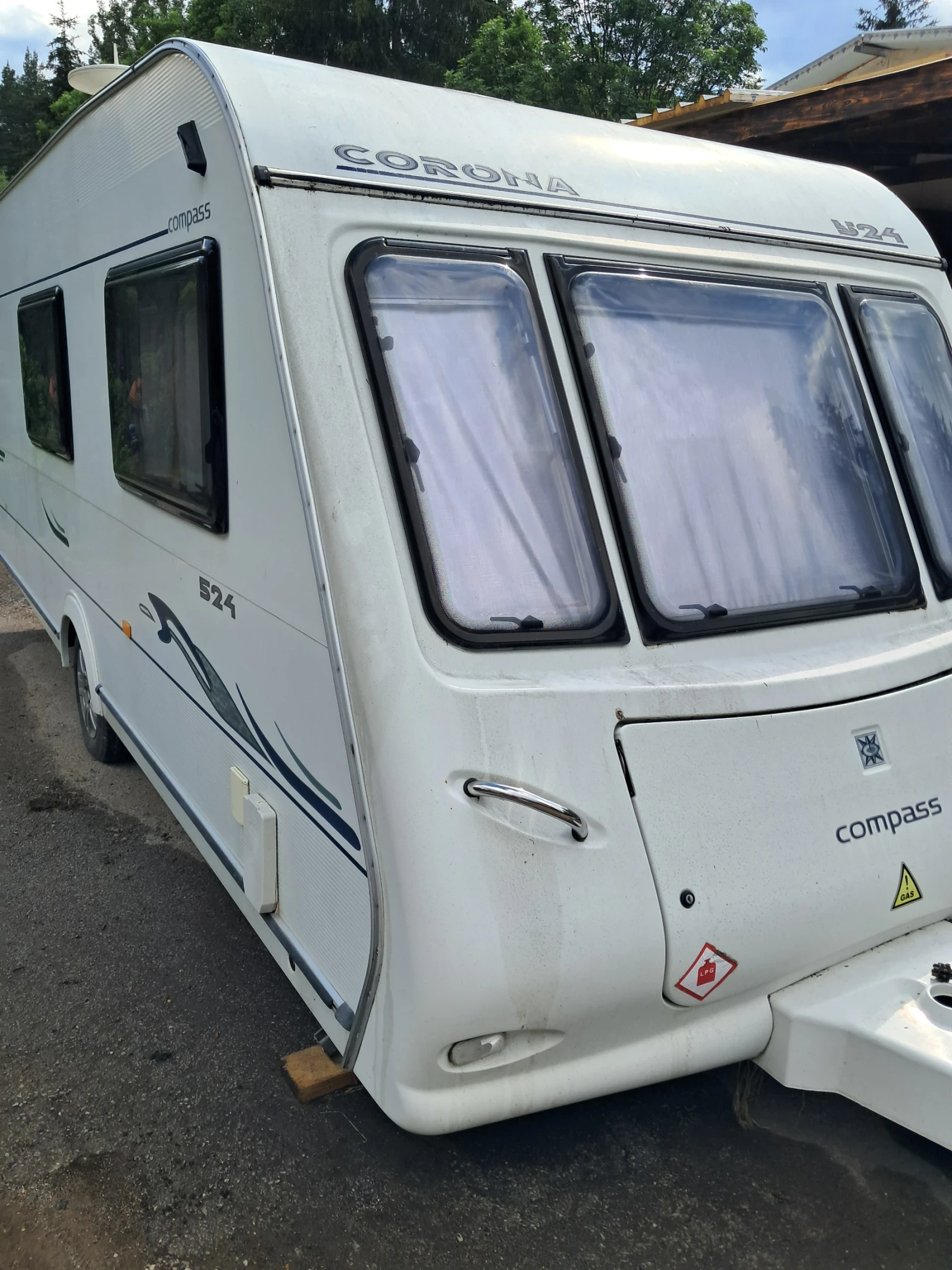 �������� Compas | Mobile.bg � ����������� 3
