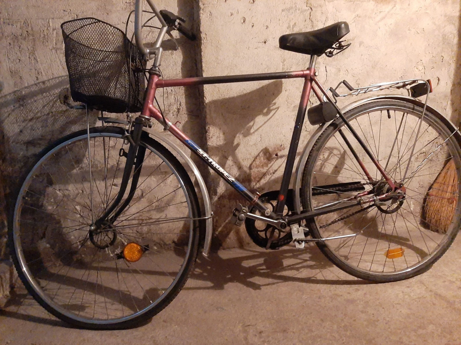  St. Tropez | Mobile.bg   2