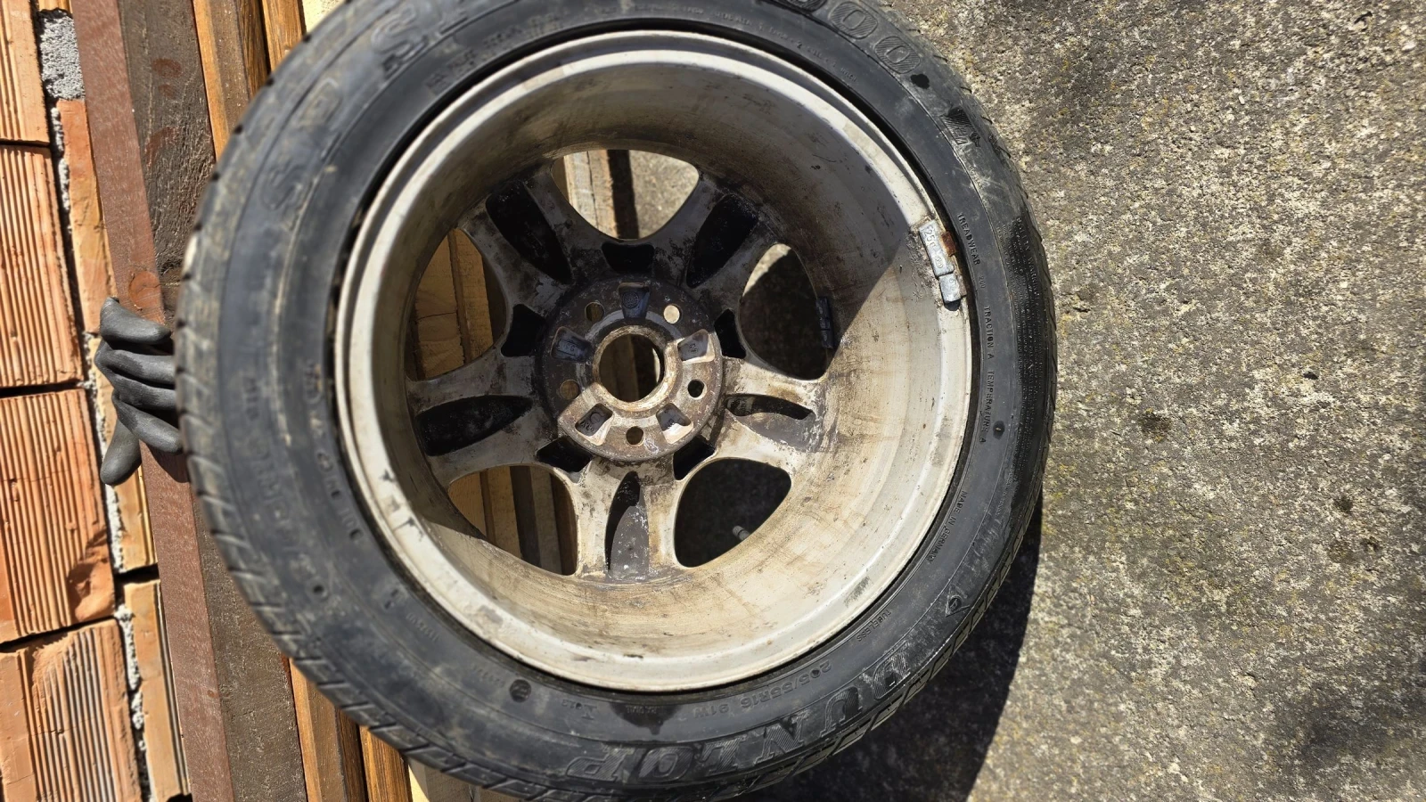 ���� � ������ 205/55R16 | Mobile.bg � ����������� 13