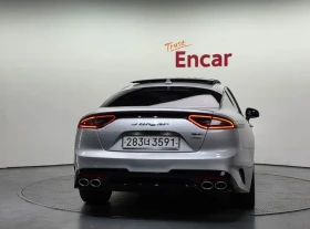 Kia Stinger * 3.3T* AWD* GT* ПОДГРЕВ* ОБДУХВАНЕ* ШИБИДАХ* HEAD, снимка 3