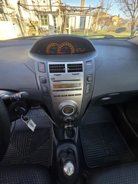 Toyota Yaris 1.33/6скорости/109к/TOP, снимка 14