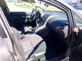 Toyota Auris, снимка 9