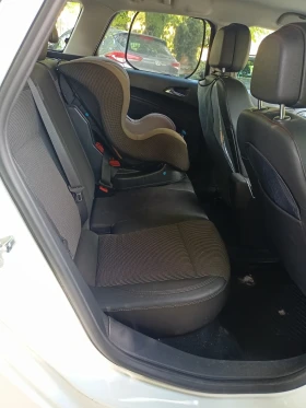 Opel Astra 1.7 , снимка 10