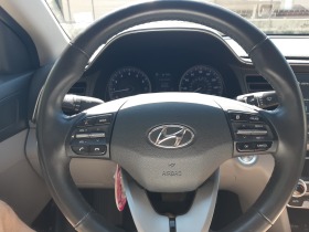 Hyundai Elantra Value Edition, снимка 15