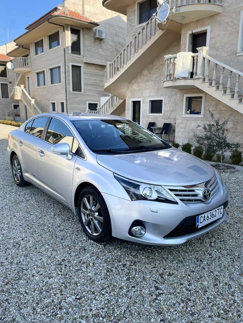 Toyota Avensis DCAT, снимка 1 - Автомобили и джипове - 46879398