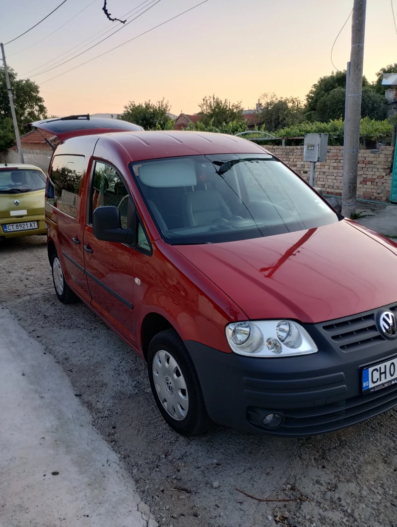 VW Caddy Eco live, снимка 2 - Автомобили и джипове - 47372889