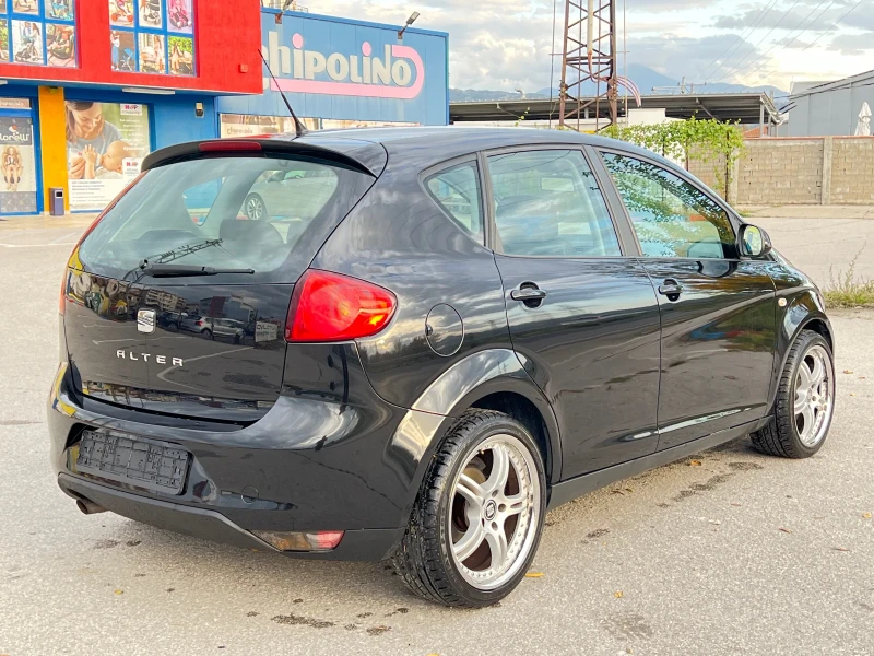 Seat Altea 1.6 TDI, снимка 4 - Автомобили и джипове - 47550852