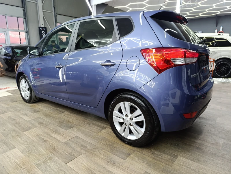 Hyundai Ix20 1.6i ШВЕЙЦАРИЯ, снимка 4 - Автомобили и джипове - 49078159