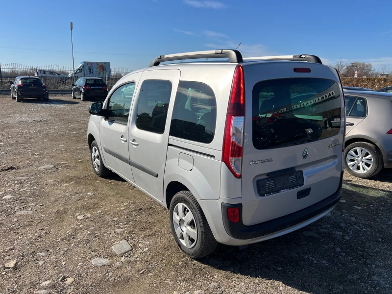 Renault Kangoo 1.5 DCI, снимка 7 - Автомобили и джипове - 49403191