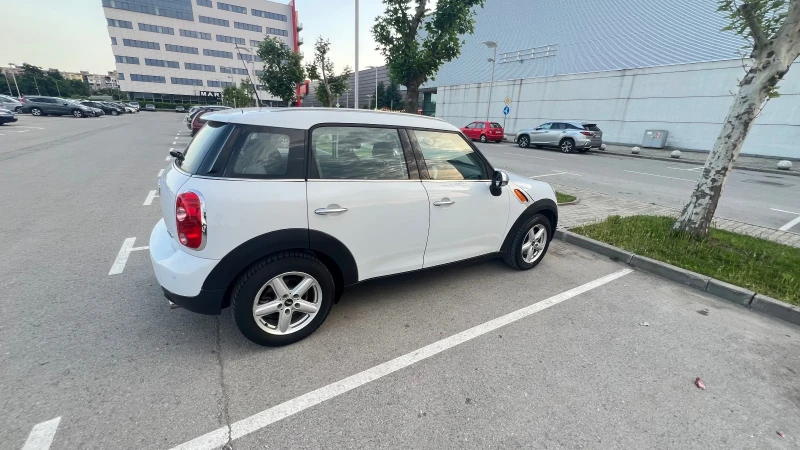Mini Countryman One D, снимка 5 - Автомобили и джипове - 51852579