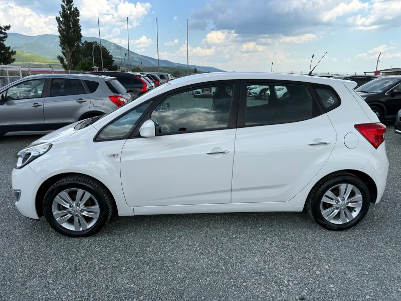 Hyundai Ix20 (KATO НОВА), снимка 10 - Автомобили и джипове - 50551392