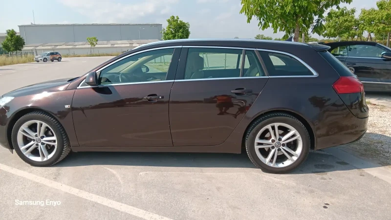 Opel Insignia 1.4 Turbo , снимка 8 - Автомобили и джипове - 52917906