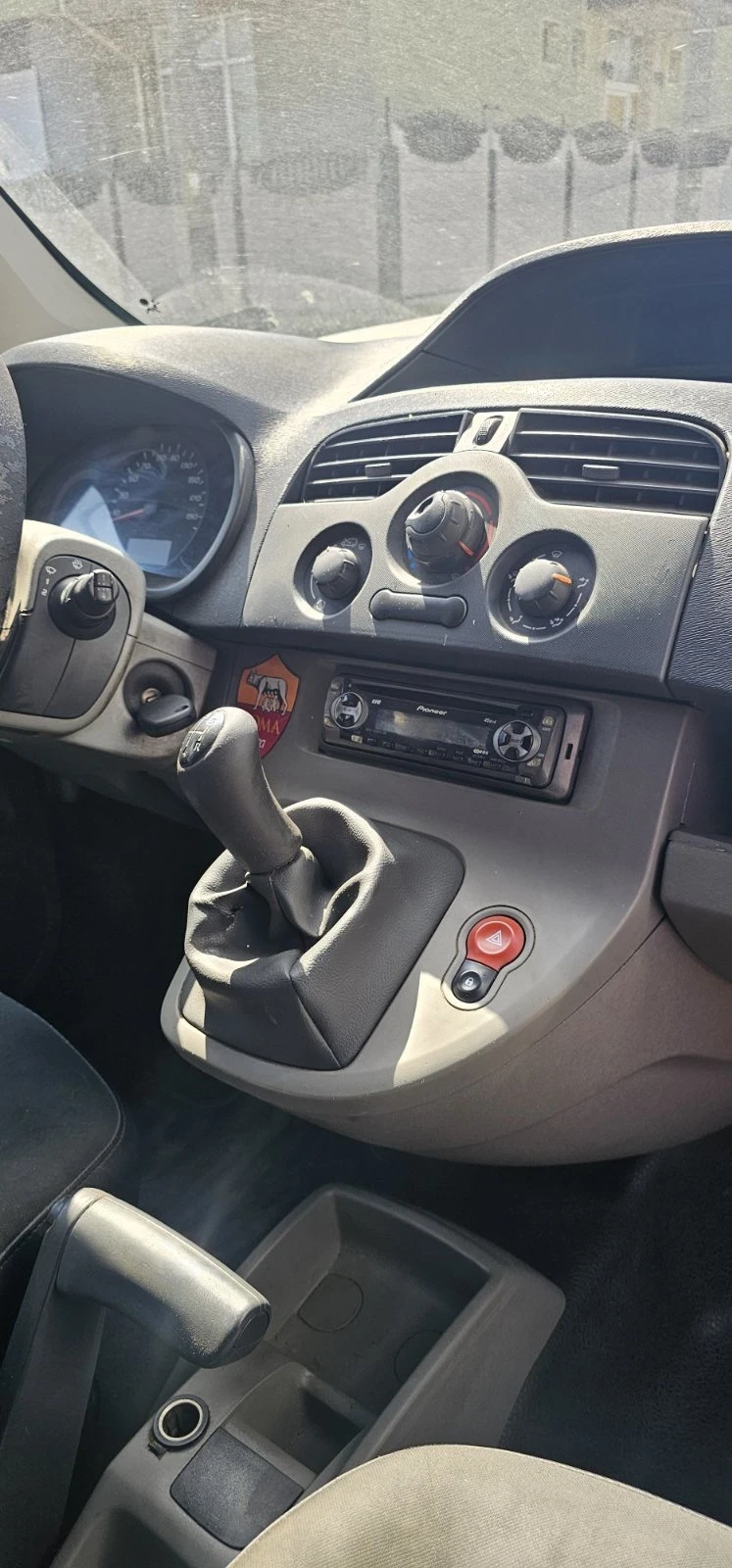 Renault Kangoo  - изображение 8