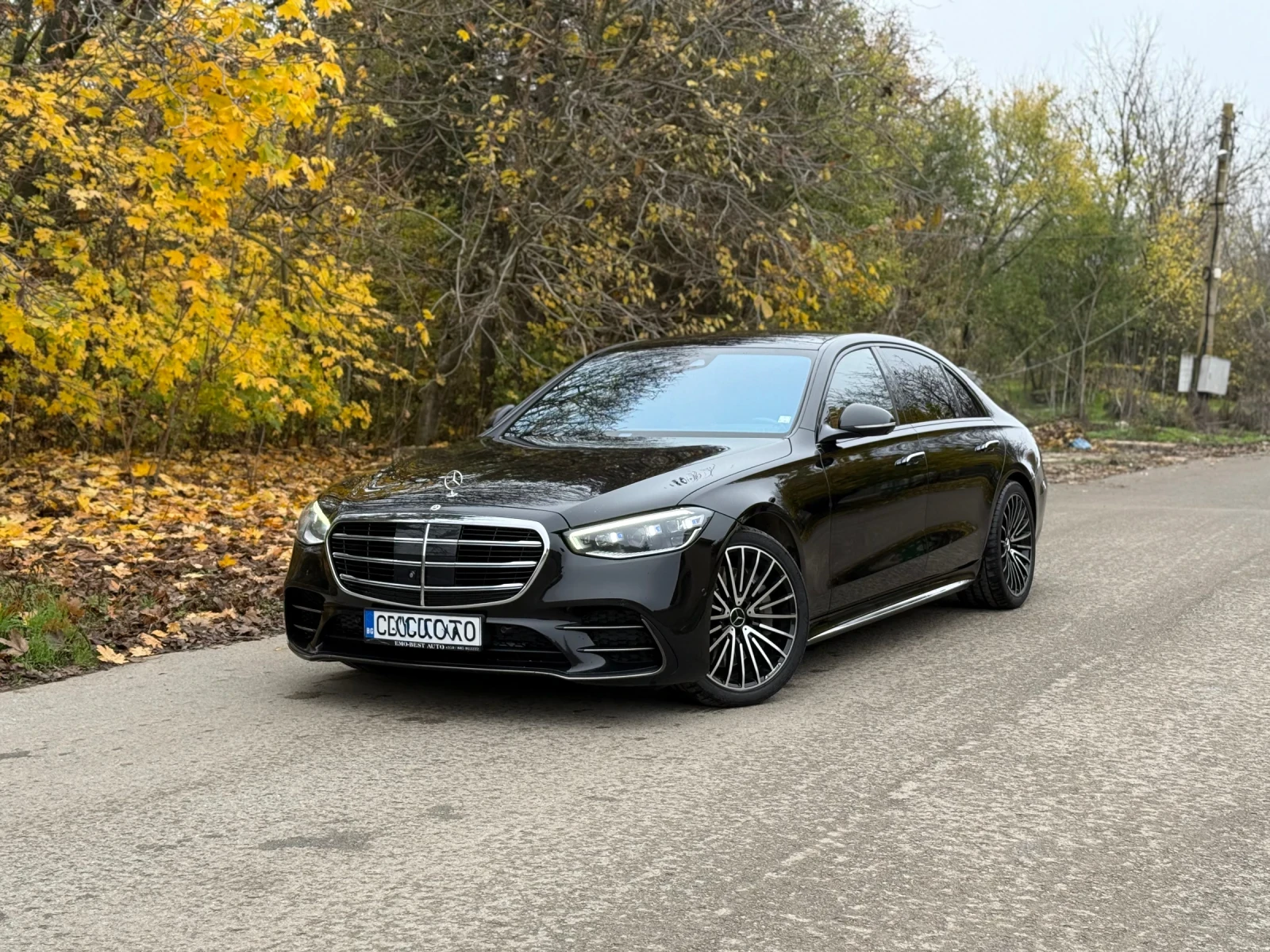 Mercedes-Benz S 580 L* 4-Matik* AMG* V8* CHAUFFEUR* 3xTV* HUP* AMBIENT, снимка 1