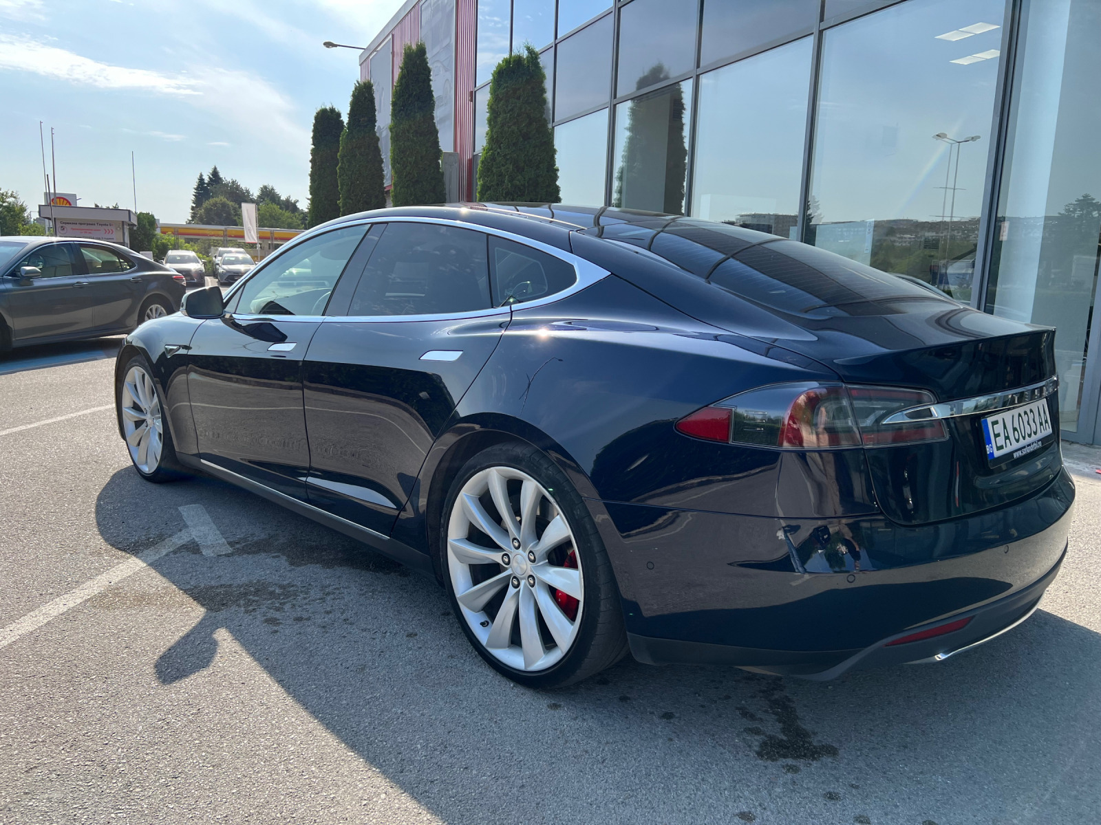 Tesla Model S P85D - изображение 5