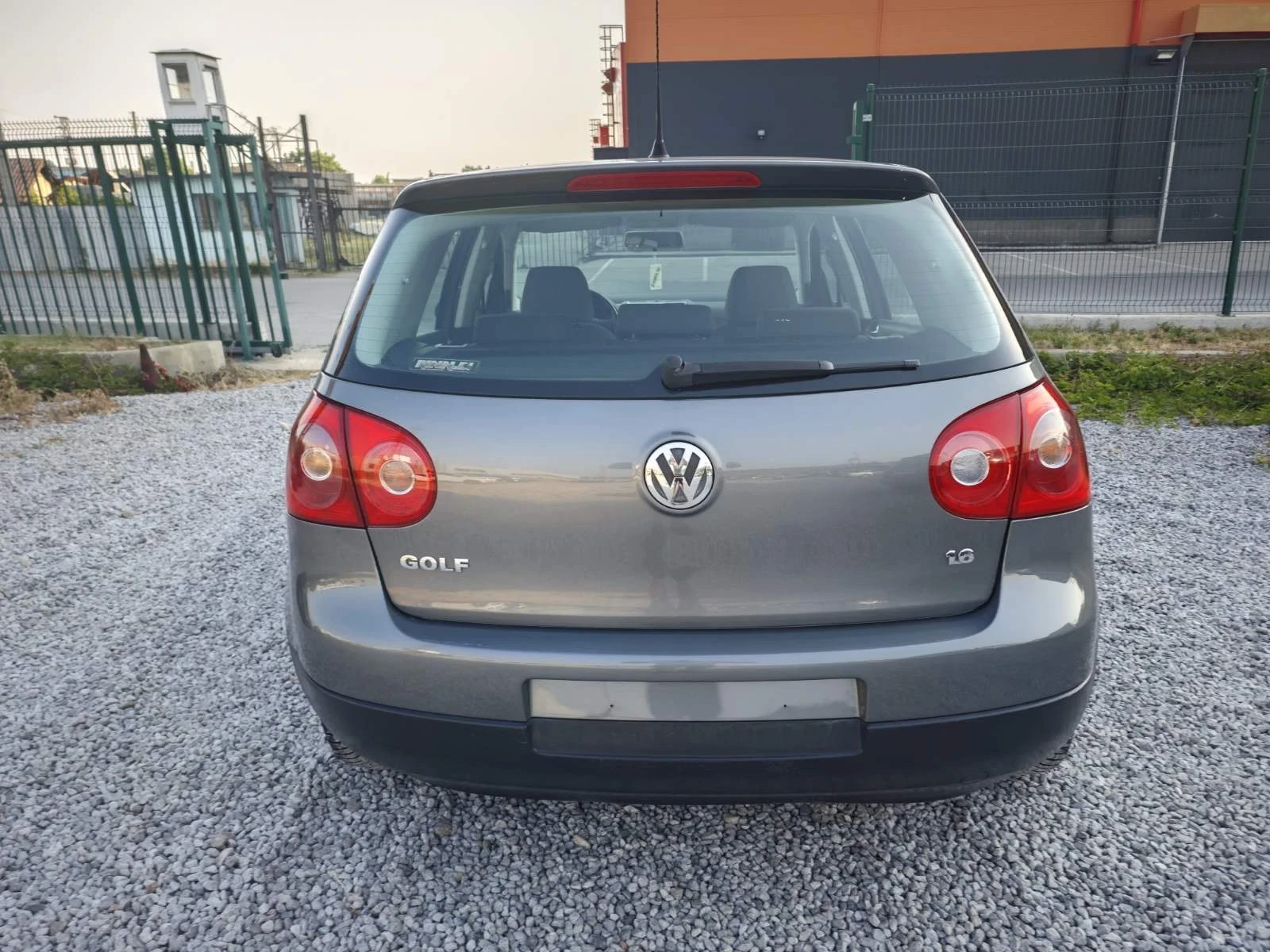 VW Golf Comfortline 1.6i-102k.c. GPL  - изображение 5