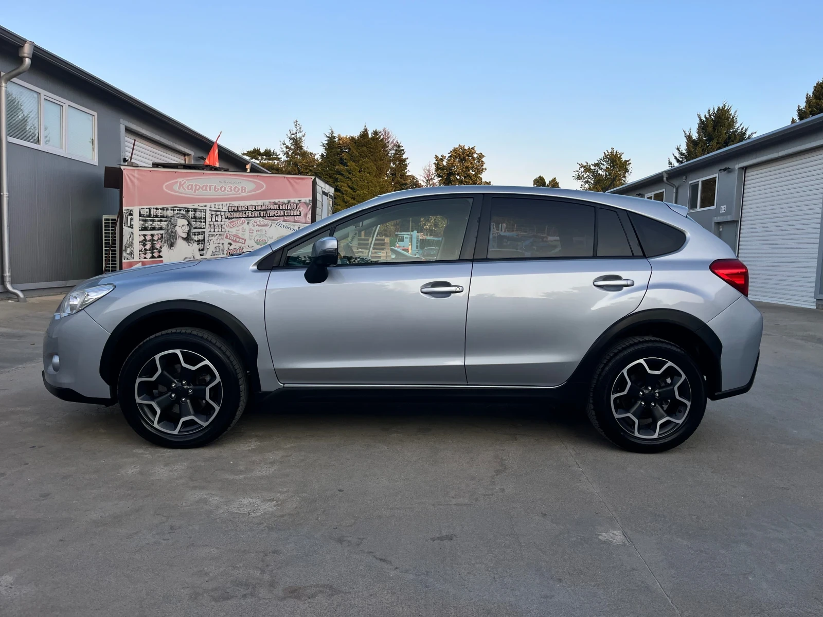 Subaru XV 1, 6i-4x4/ГАЗ/КАМЕРА/ОБСЛУЖЕН/ТОП СЪСТОЯНИЕ!!! - изображение 4