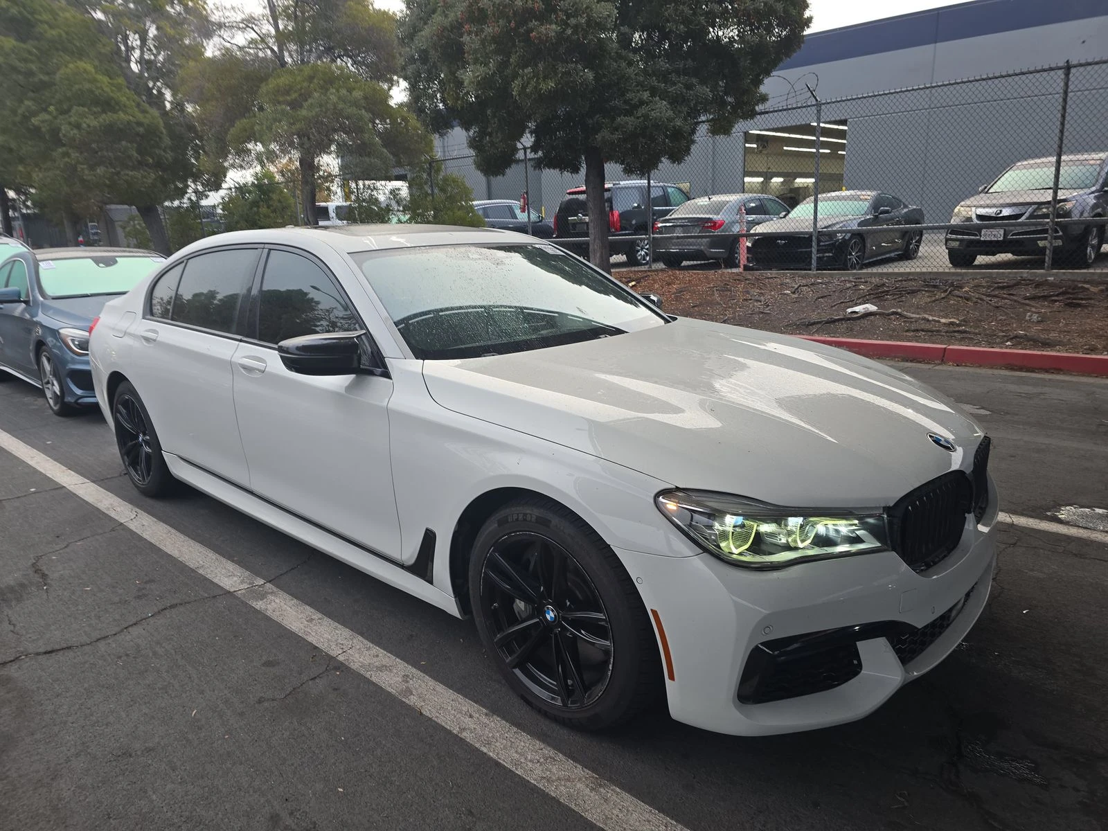 BMW 750 M* SPORT* XDRIVE* BOWER* WILKINS* *  | Mobile.bg   3