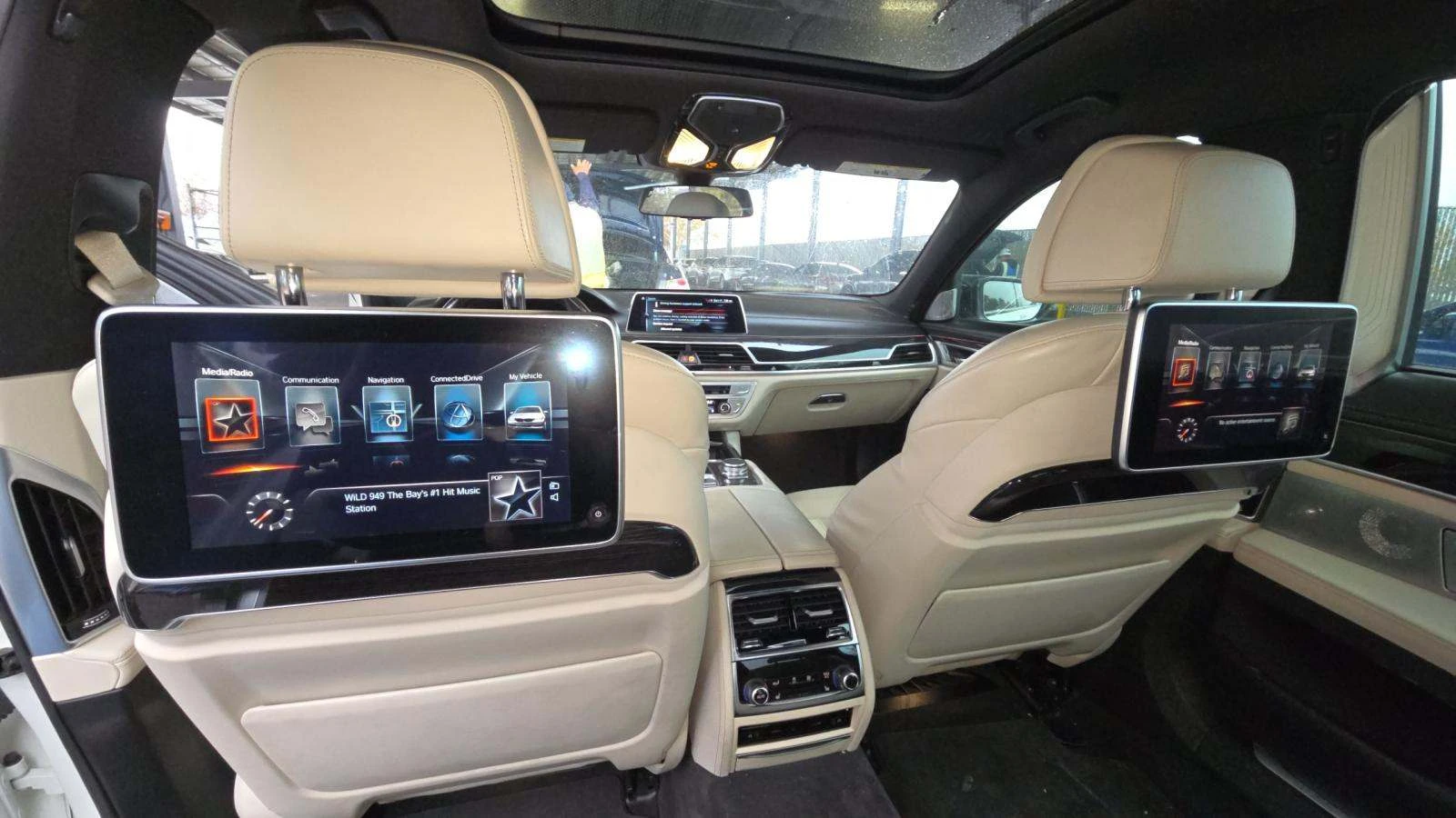 BMW 750 M* SPORT* XDRIVE* BOWER* WILKINS* *  | Mobile.bg   14