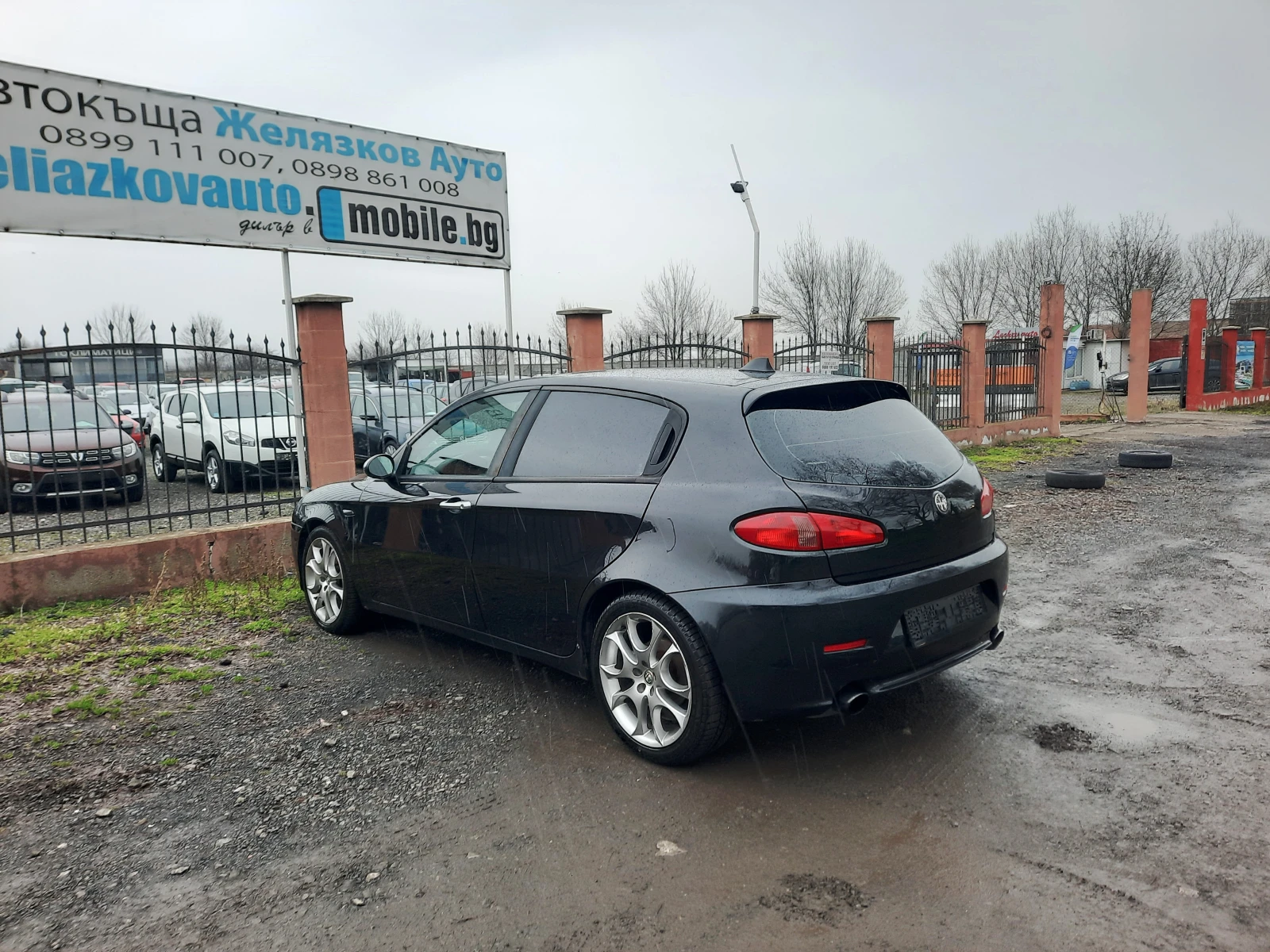 Alfa Romeo 147 1.9 JTD - изображение 6