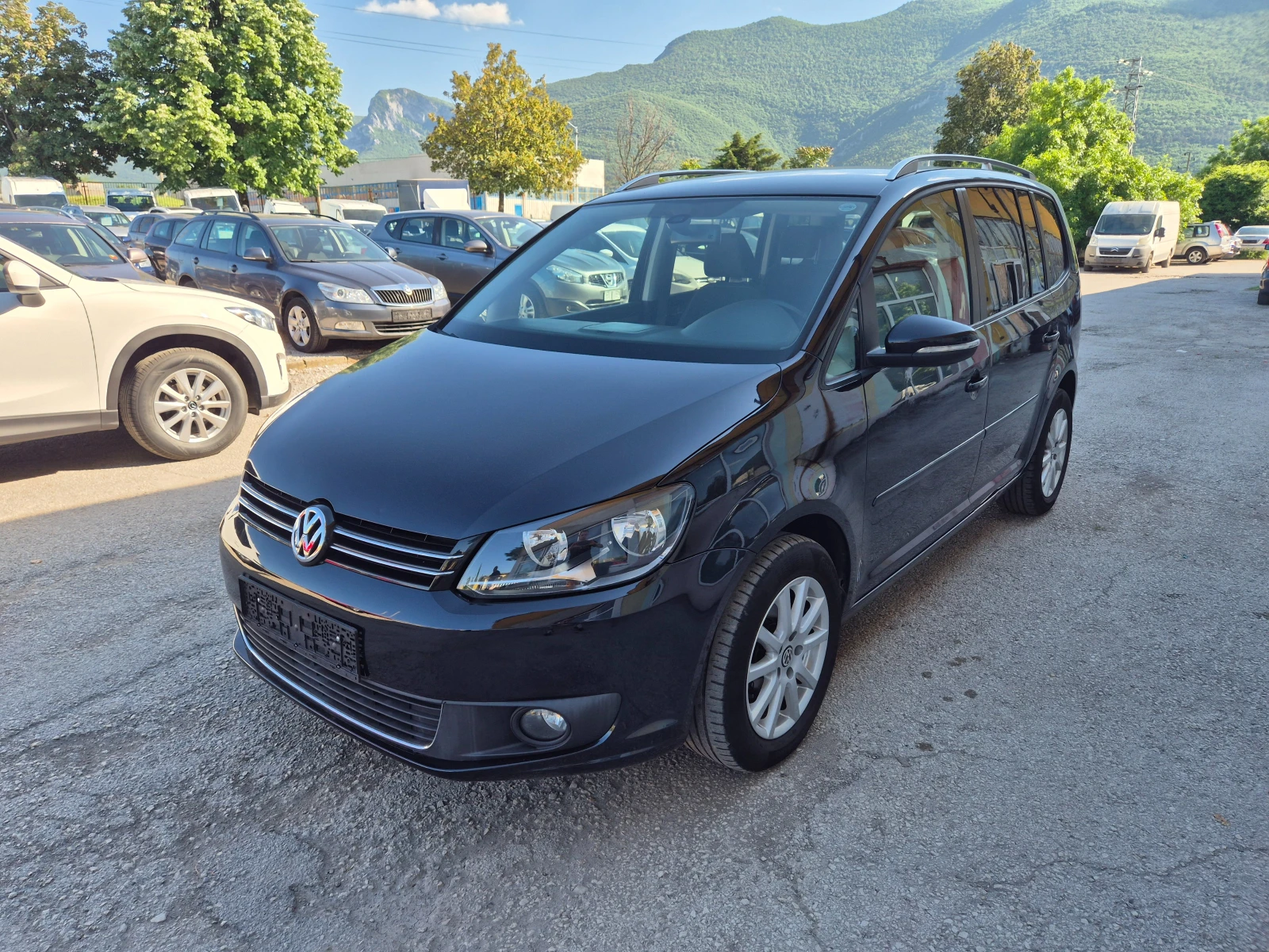 VW Touran 1.6 TDI 7 места NAVI ITALY