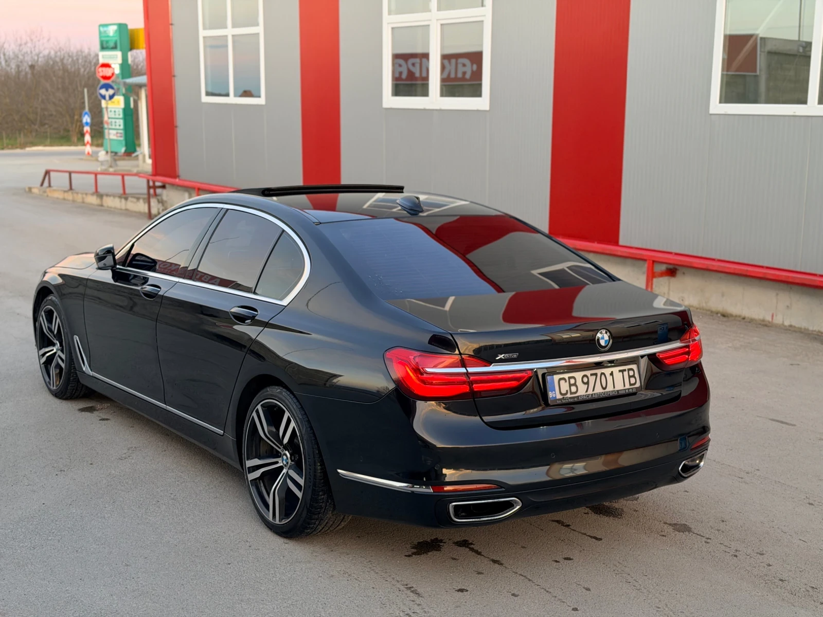 BMW 730 3.0D, снимка 4 - Автомобили и джипове - 54172682