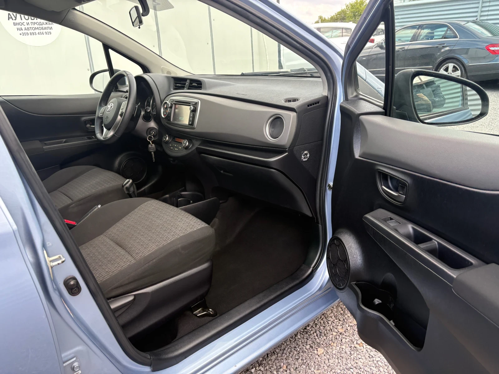 Toyota Yaris 1.4D4D-АВТОМАТИК, снимка 11 - Автомобили и джипове - 54377358