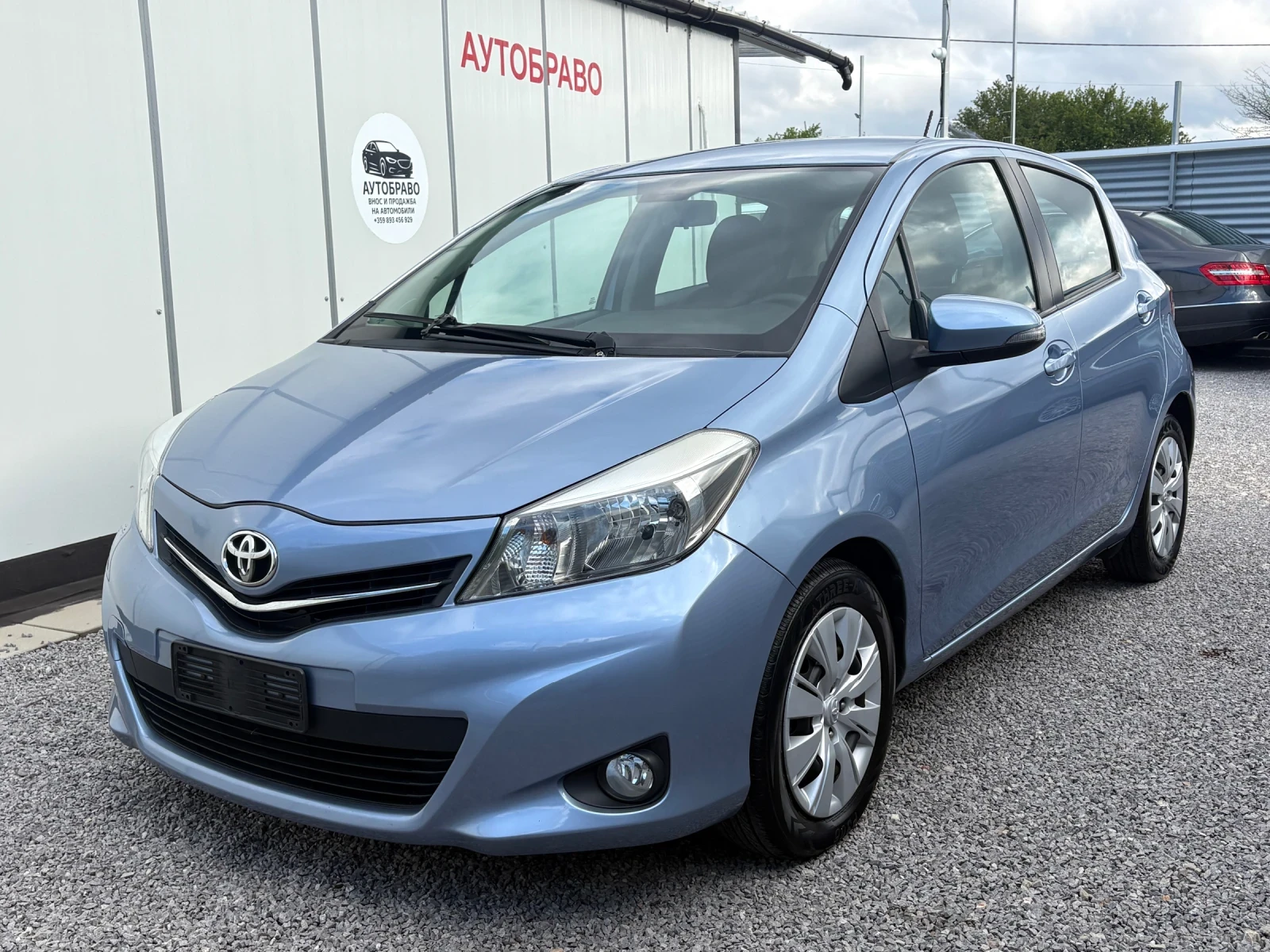Toyota Yaris 1.4D4D-АВТОМАТИК