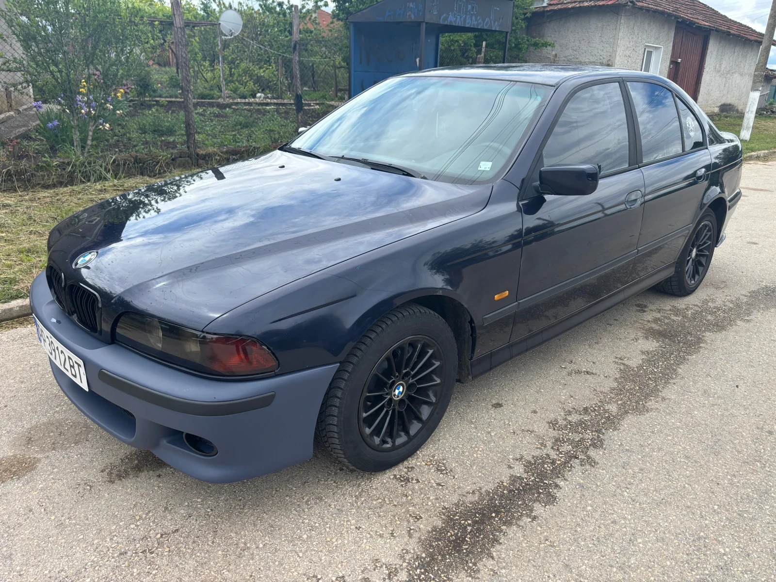 BMW 520, снимка 8 - Автомобили и джипове - 54598687