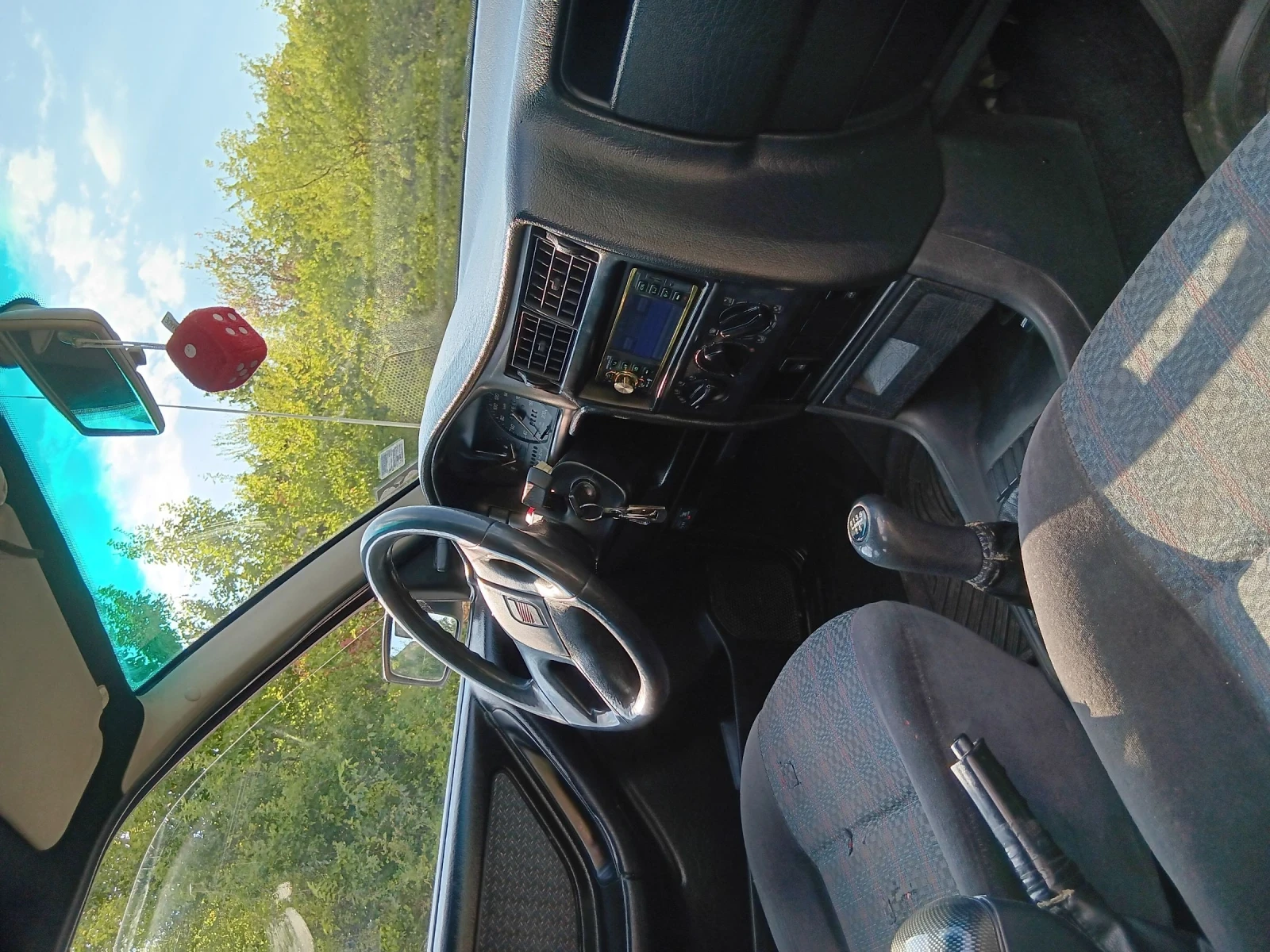 Seat Toledo Хечбек, снимка 7 - Автомобили и джипове - 54799258