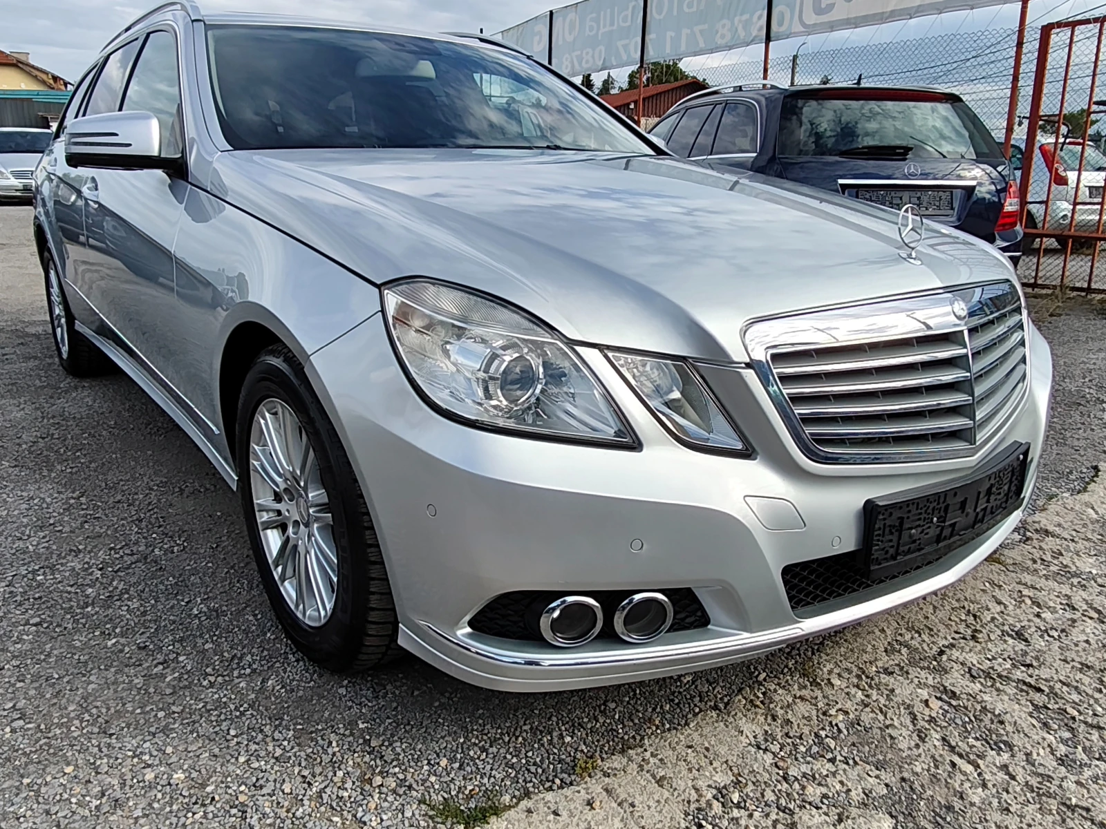 Mercedes-Benz E 220 2.2CDI-170к.с. !!! Нов внос ШВЕЙЦАРИЯ!!!, снимка 4 - Автомобили и джипове - 55146535