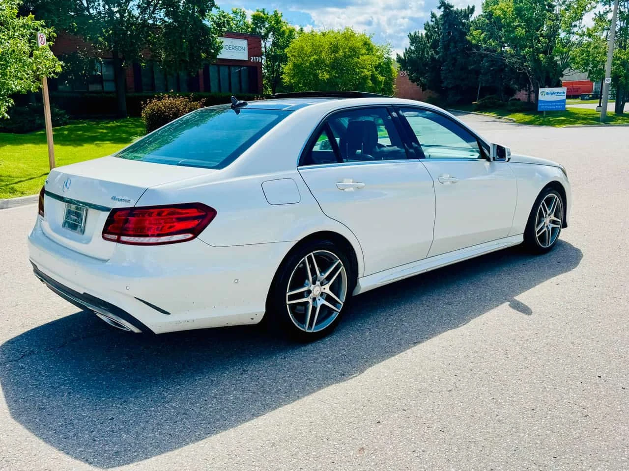 Mercedes-Benz E 55 * ПОДГРЕВ * ШИБИДАХ * 360 * Н/К * ПАМЕТ, снимка 4 - Автомобили и джипове - 55180925
