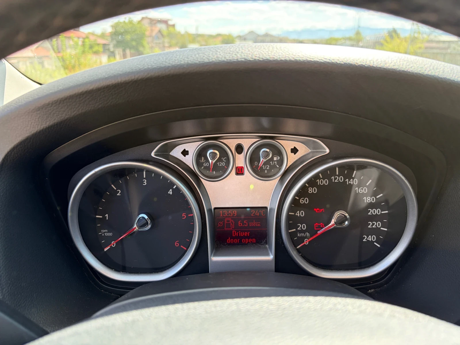 Ford Focus 2.0 TDCi, снимка 10 - Автомобили и джипове - 56058217
