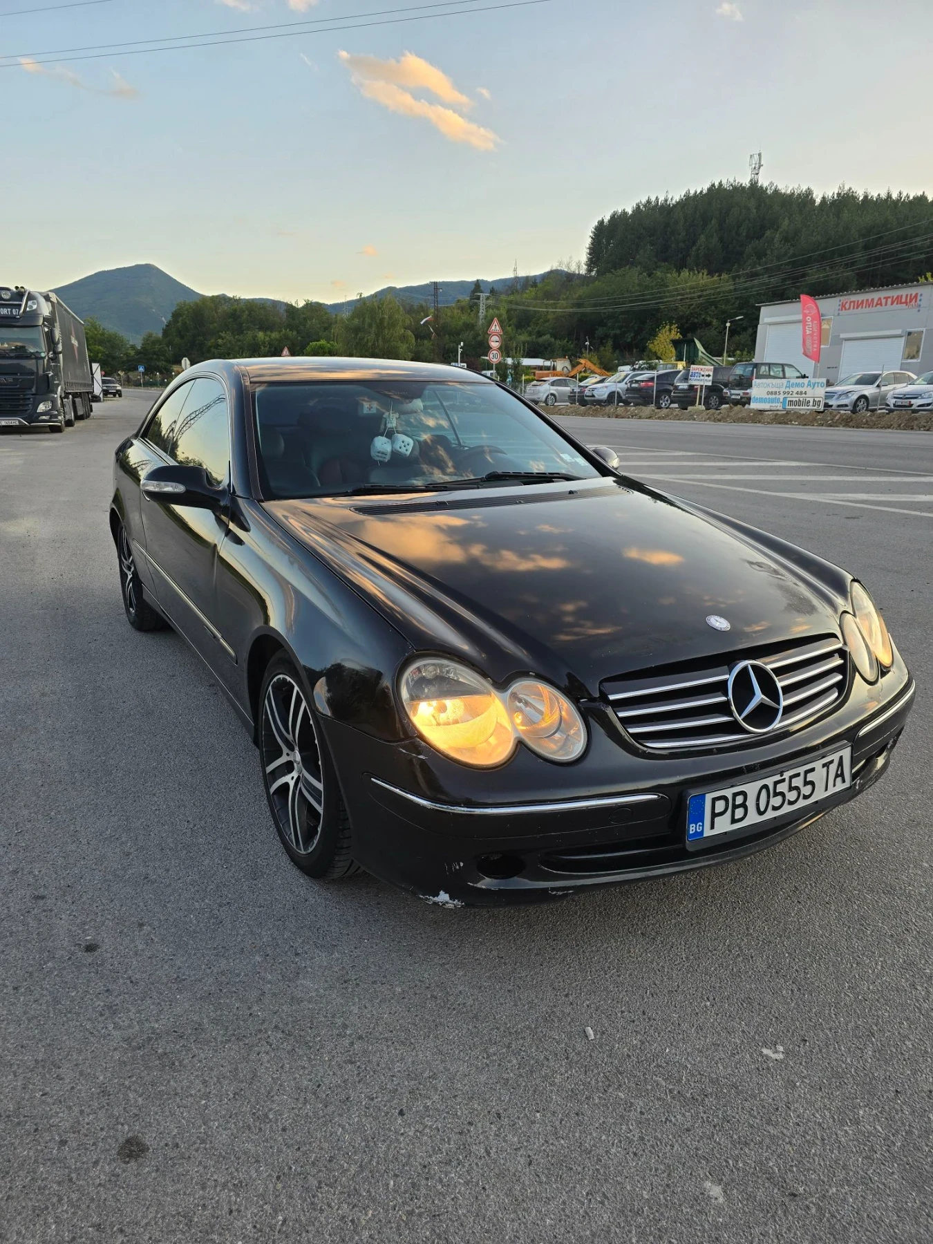 Mercedes-Benz CLK, снимка 2 - Автомобили и джипове - 56080834