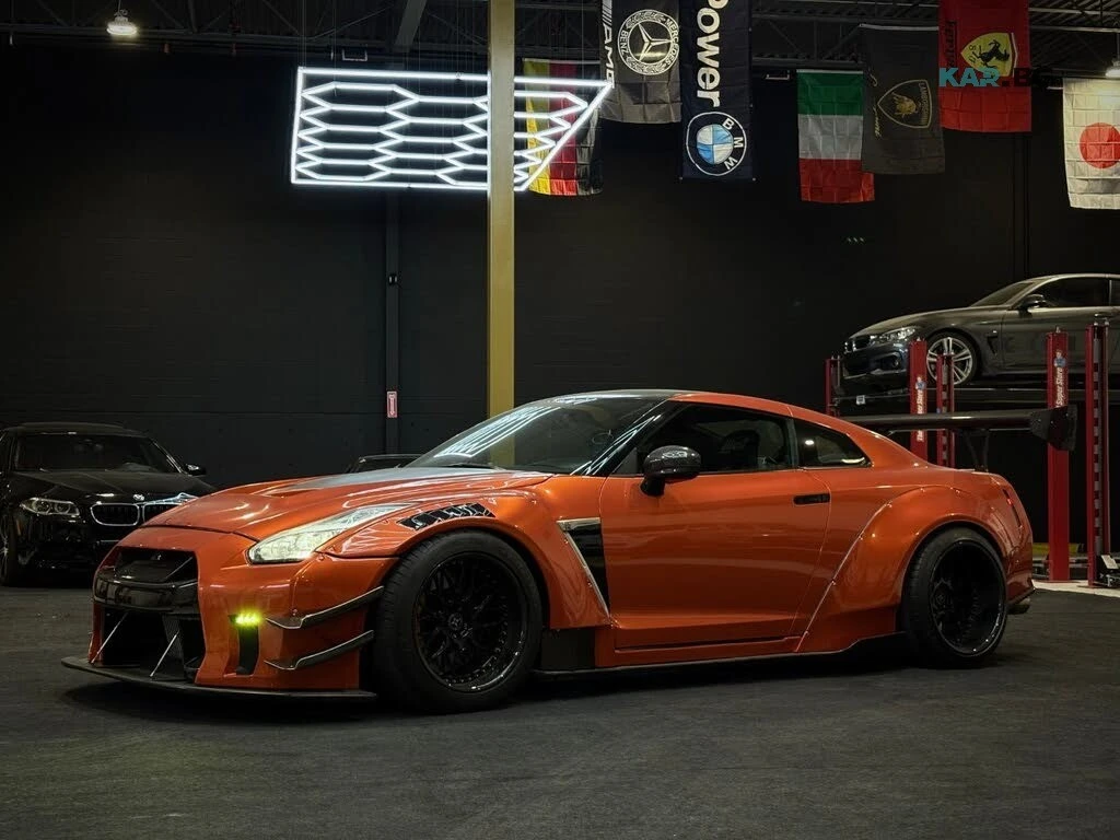 Nissan Gt-r Premium * АвтоКредит * (ЦЕНА ДО БГ), снимка 5 - Автомобили и джипове - 56227531