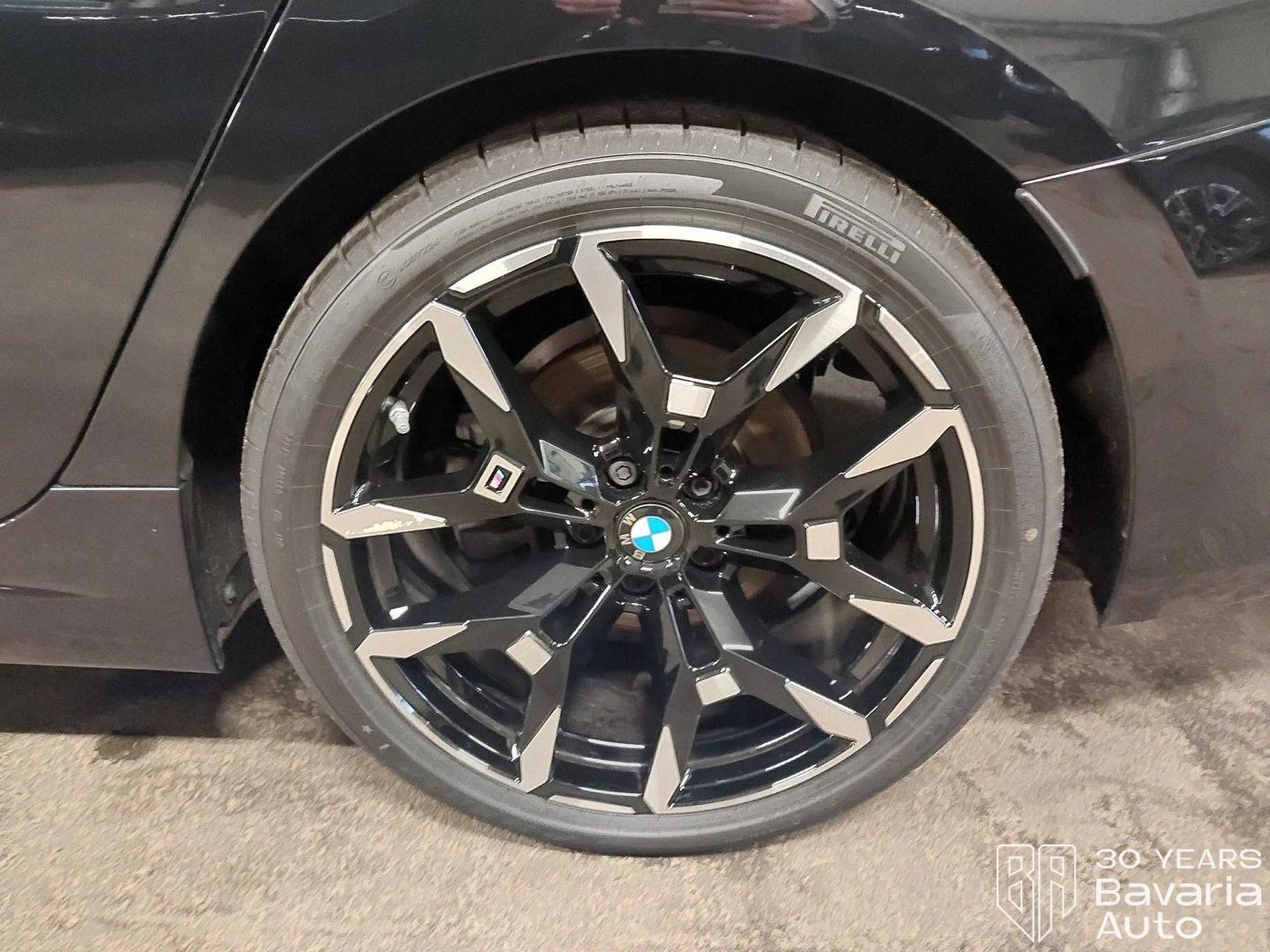 BMW 320 d Touring Sportautomatic, снимка 11 - Автомобили и джипове - 56505863