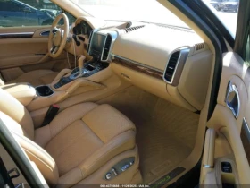 Porsche Cayenne E-Hybrid S Platinum Edition | Цена до България | Auto.bg — изображение 10