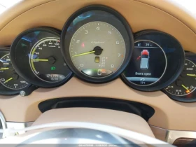 Porsche Cayenne E-Hybrid S Platinum Edition | Цена до България | Auto.bg — изображение 12