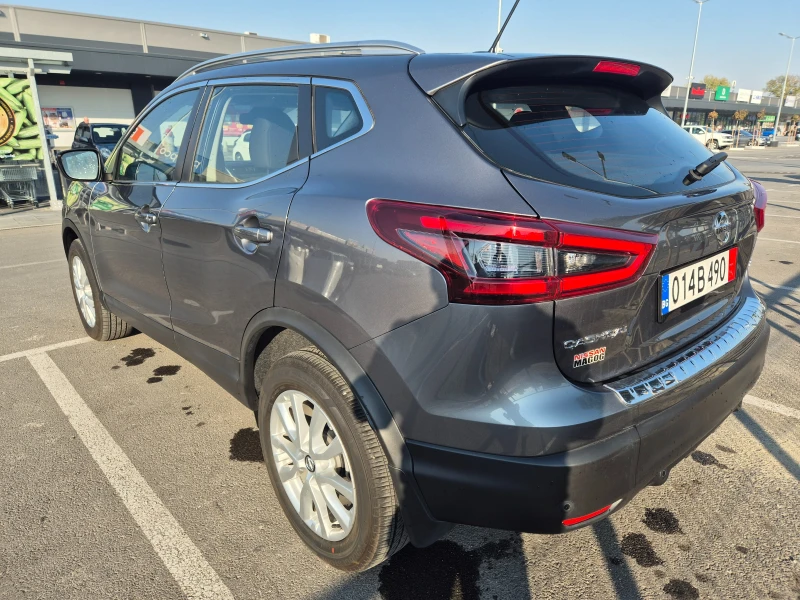 Nissan Qashqai 2.0 Benzin  7600km, снимка 4 - Автомобили и джипове - 47713379