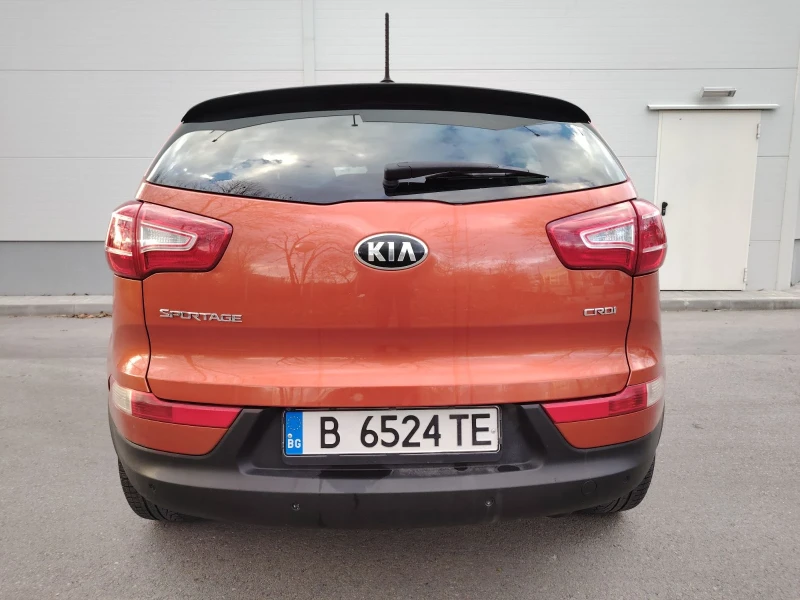 Kia Sportage, снимка 2 - Автомобили и джипове - 48530728