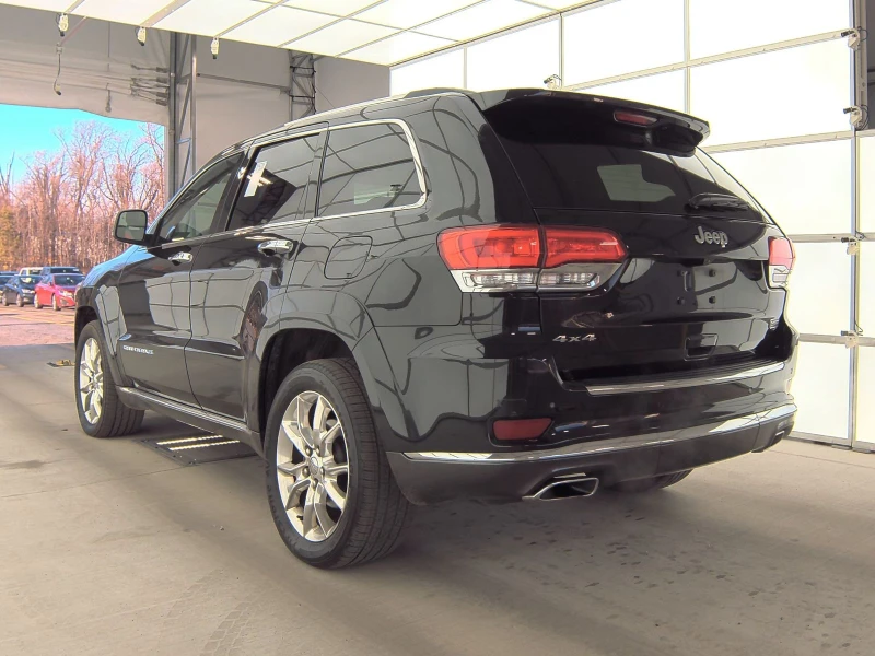 Jeep Grand cherokee Summit* 5.7 Hemi* 8ZF* distronik* Обдух* пано* кам, снимка 6 - Автомобили и джипове - 49505992