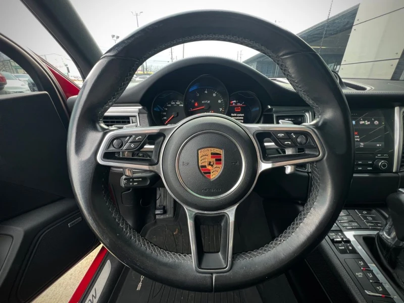 Porsche Macan GTS PREMIUM PACK CARFAX АВТО КРЕДИТ, снимка 11 - Автомобили и джипове - 49513288